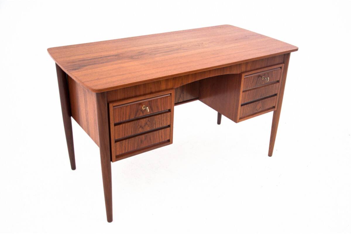 Teak desk, Danish design, 1960s