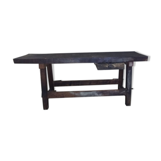 Workbenches