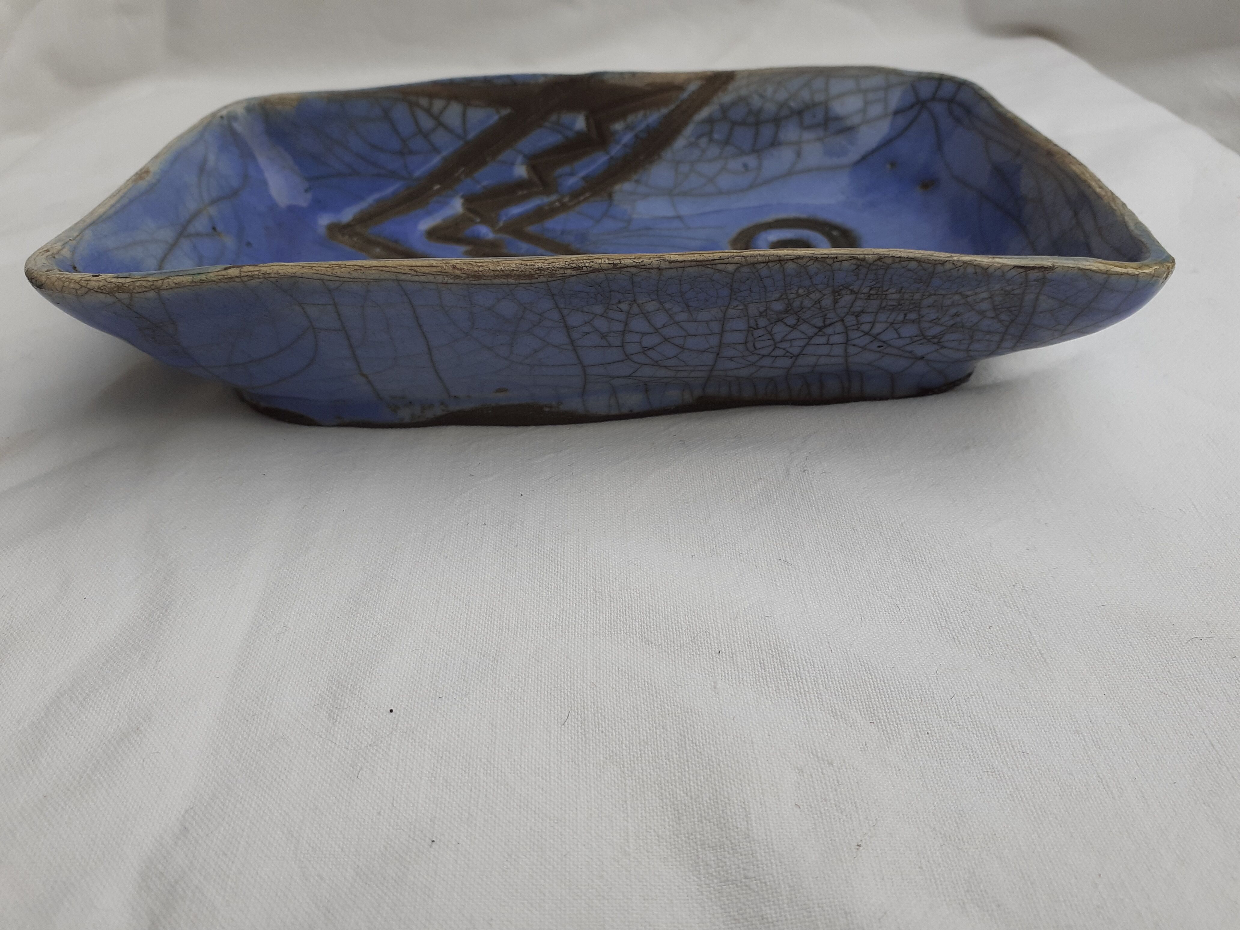 Ceramic trinket bowl