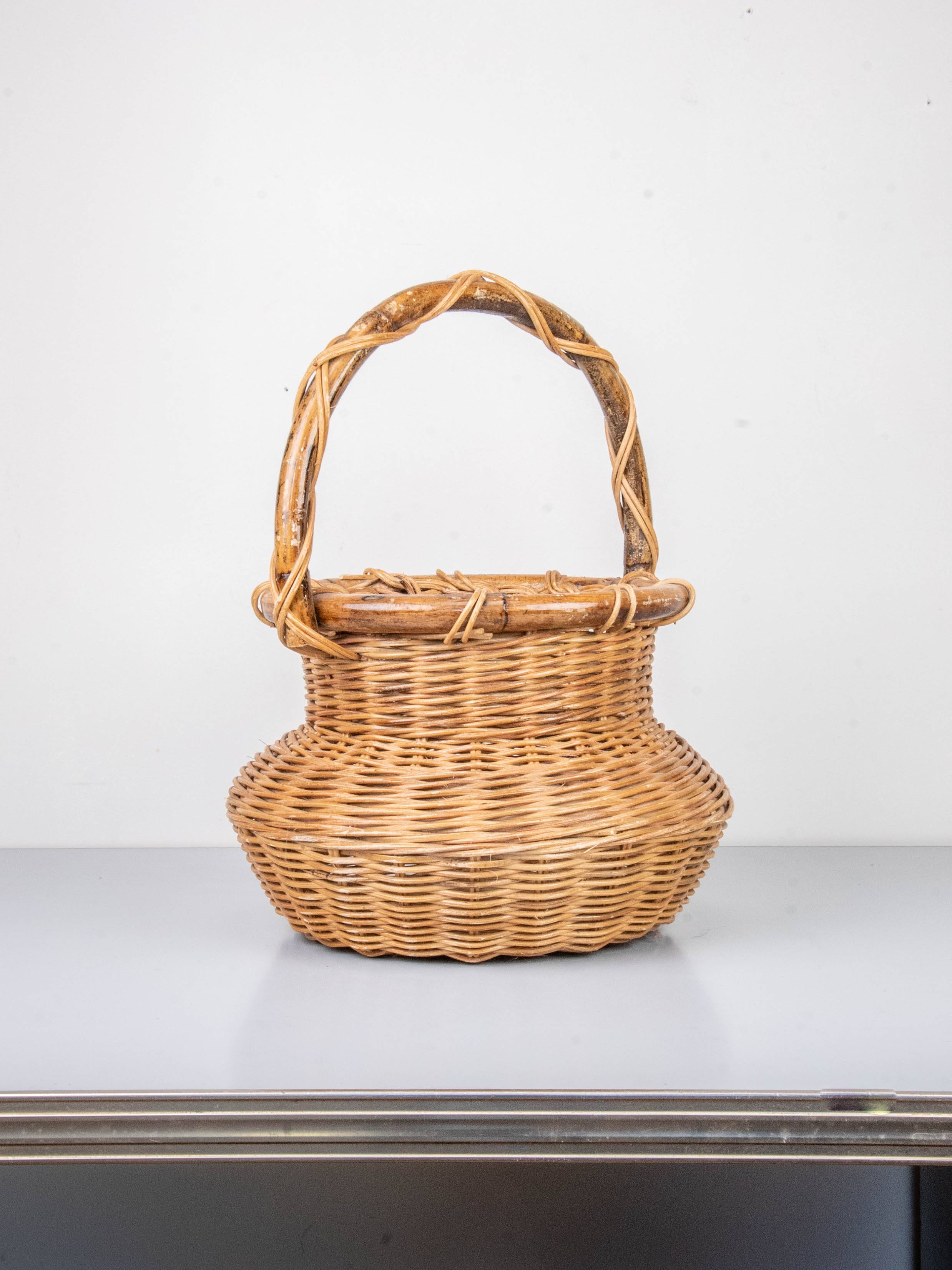 Wicker basket