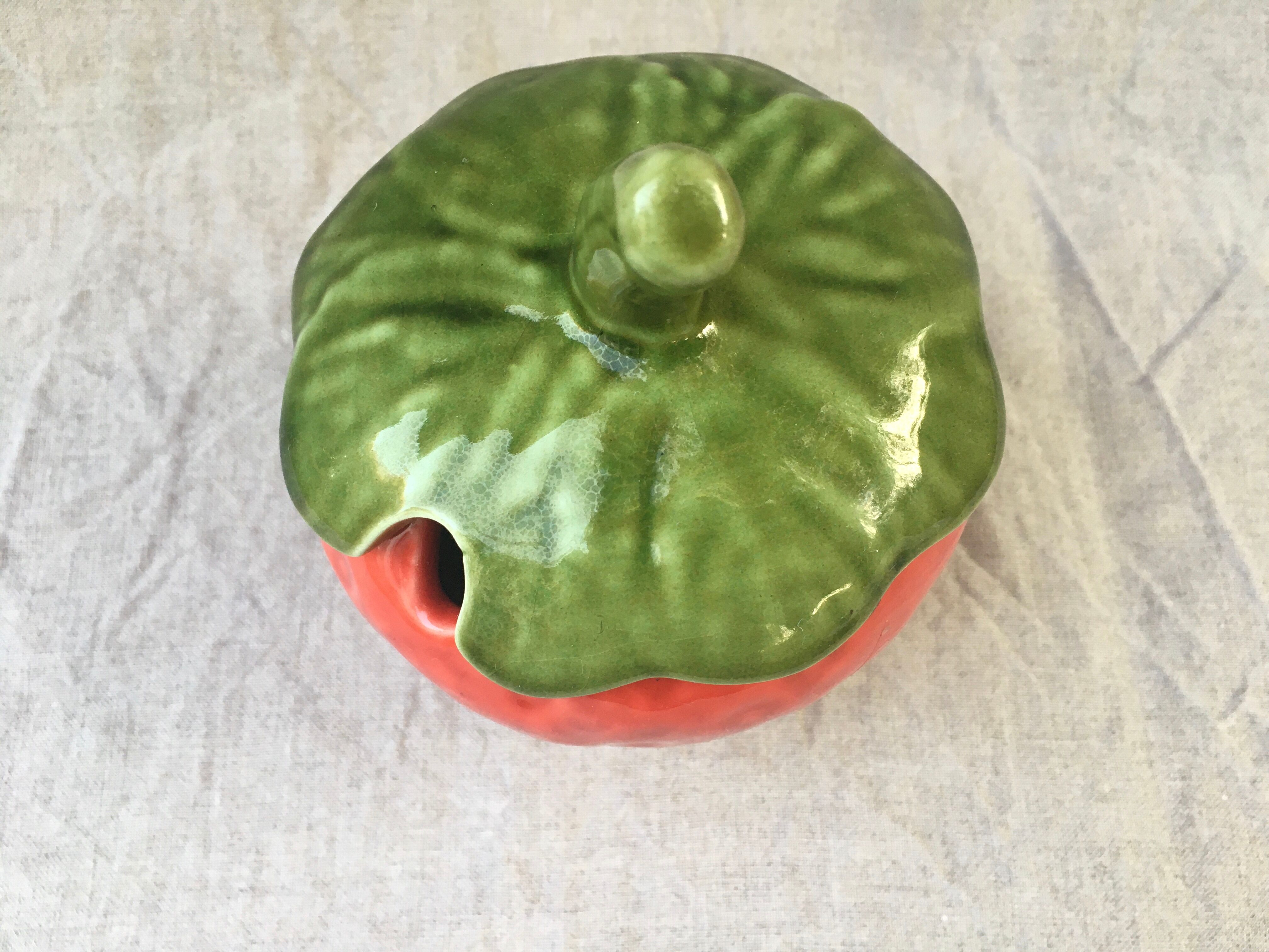 Strawberry dabbling confectioner