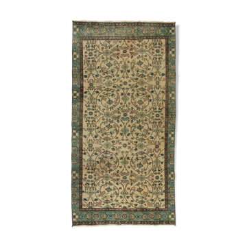 Tapis anatolien fait à la main 241 x 122 cm