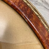 Oval frame imitation magnifying glass