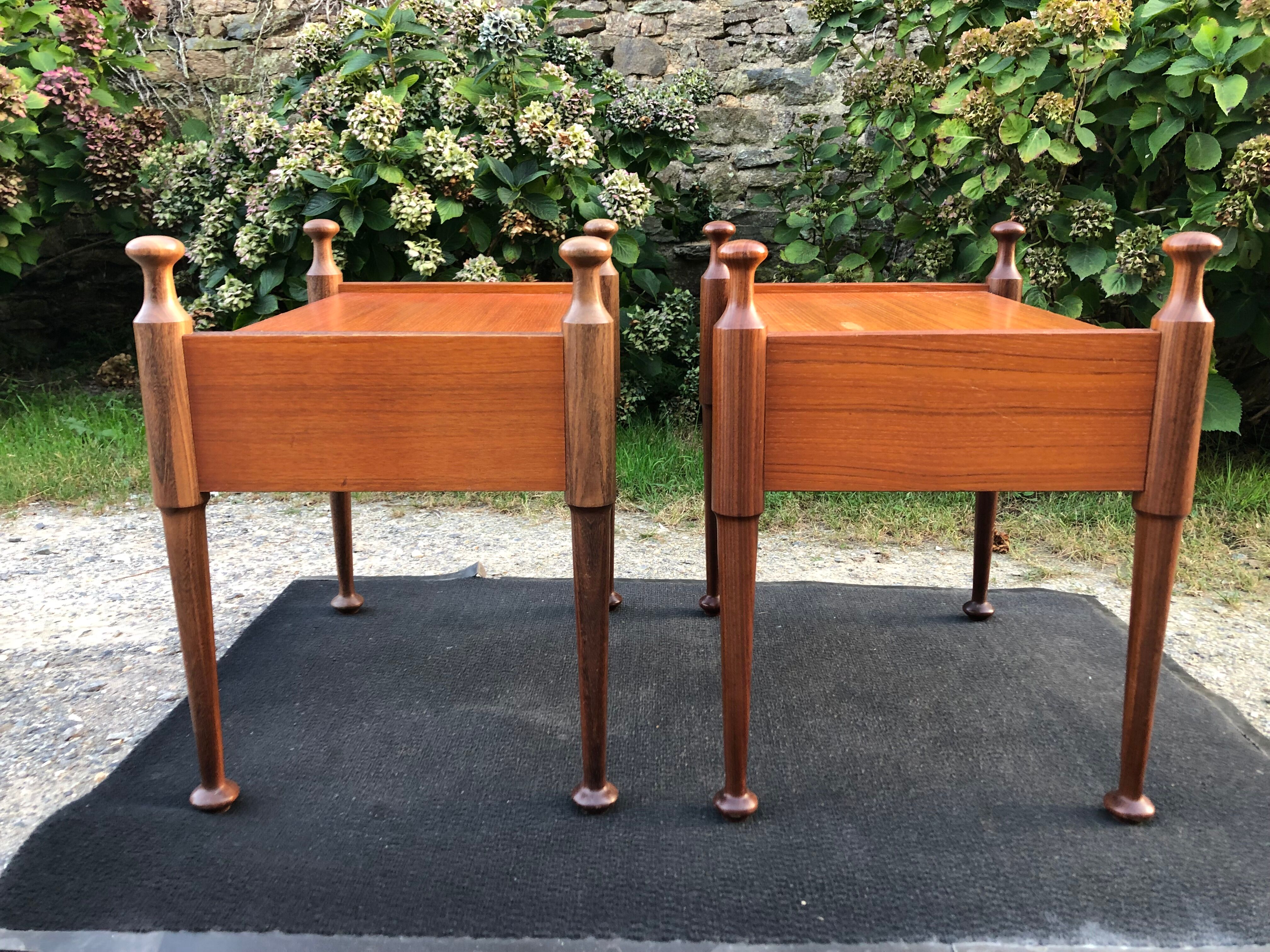Duo of vintage Scandinavian teak bedside tables with 1 drawer.