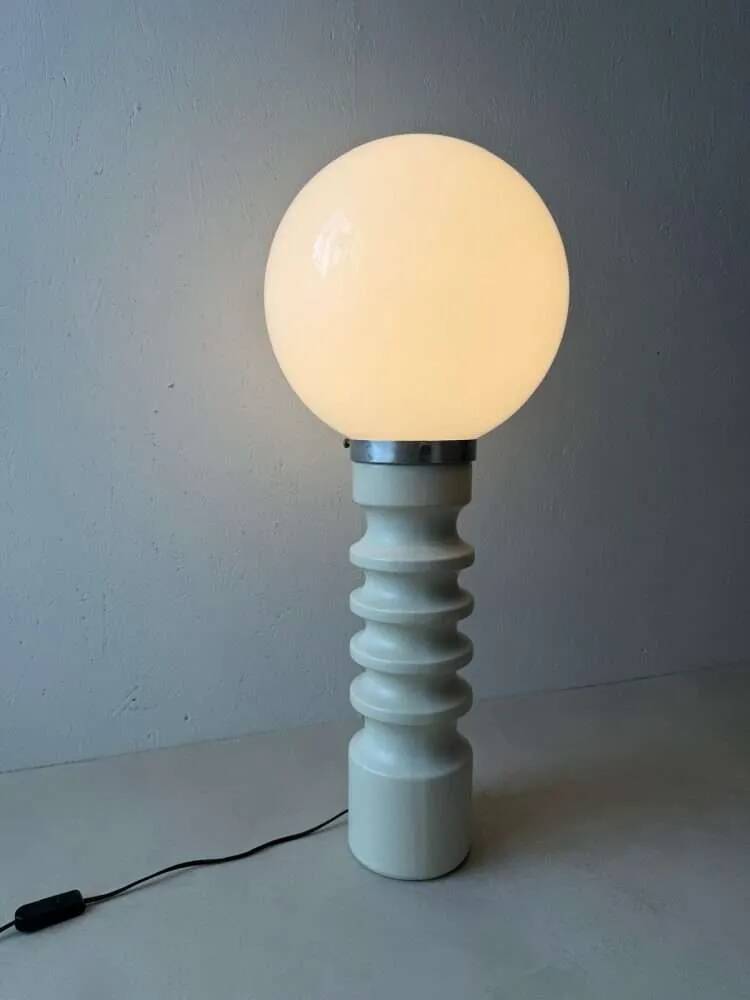 Impressive space age table lamp from the 70s – Steuler Cari Zalloni