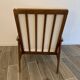 Fauteuil scandinave refait tissus bouclettes
