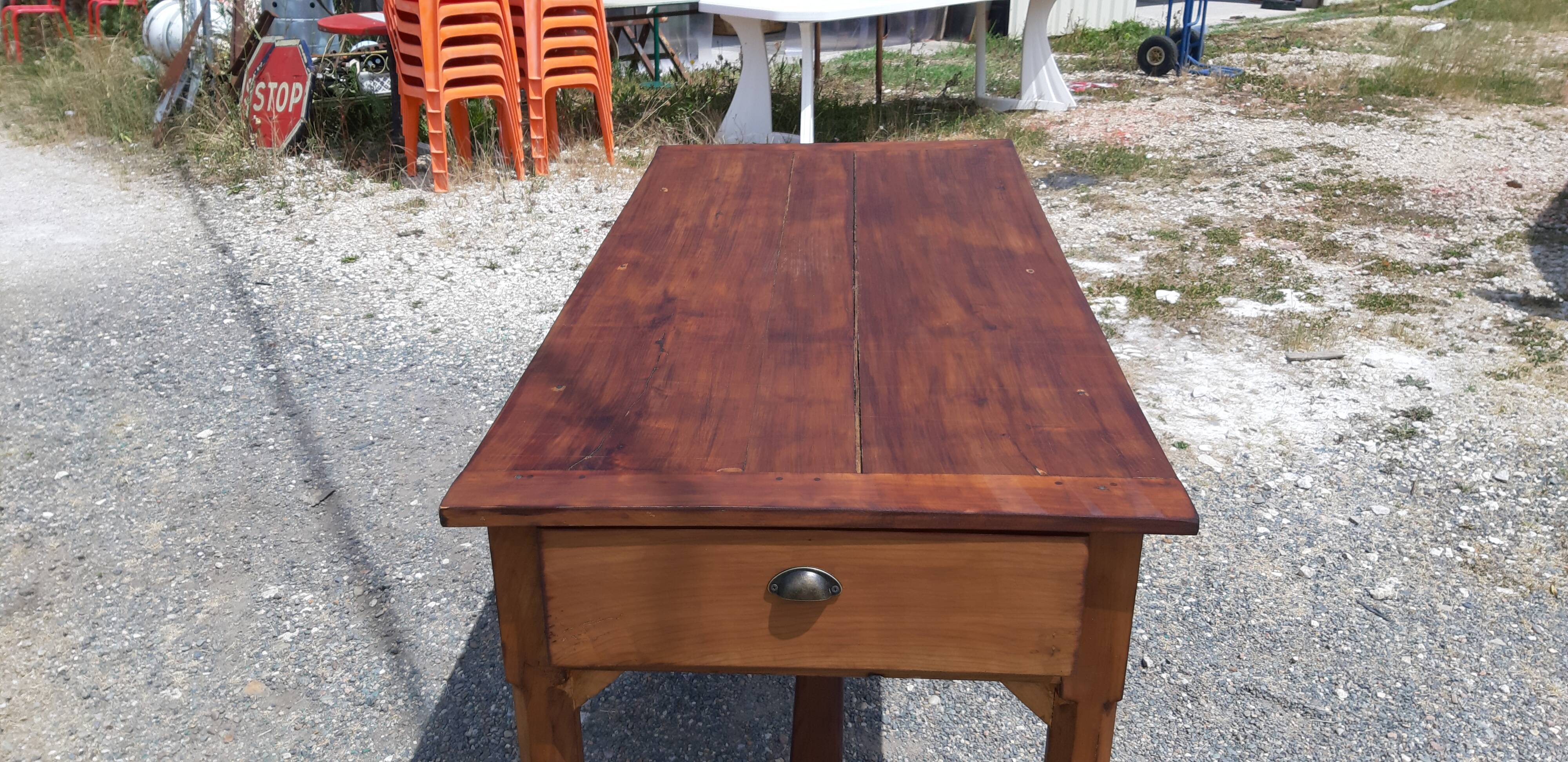 Country farm table 19th in cherry 2 drawers