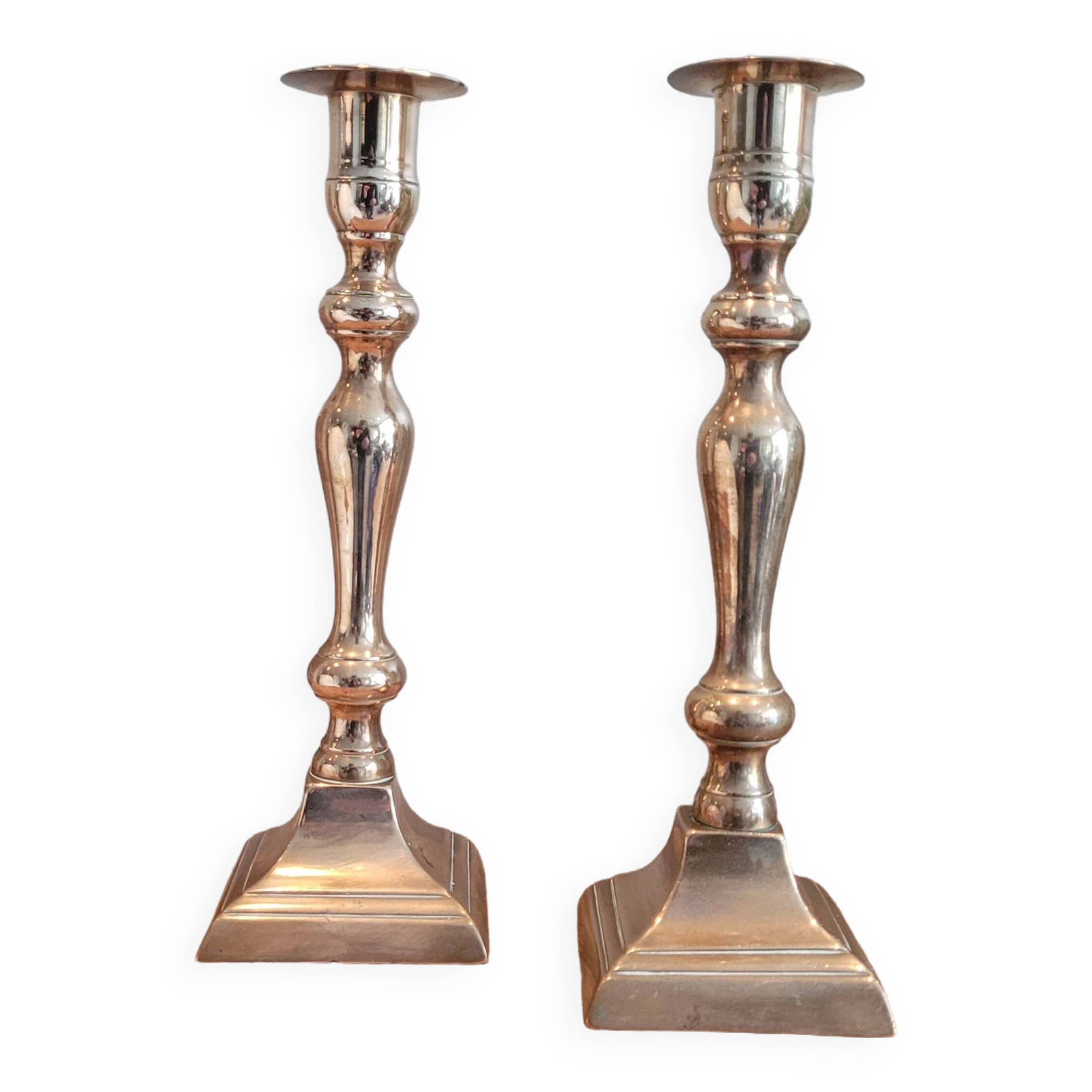 La Redoute x Selency pair of brass candle holders 01