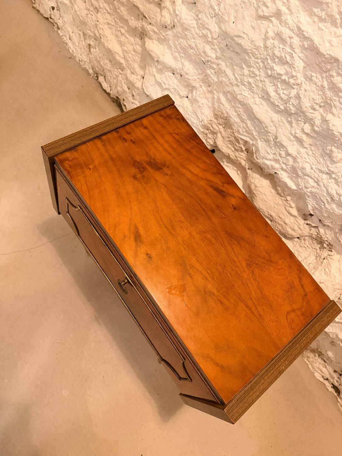 Set of Two Bedside Tables