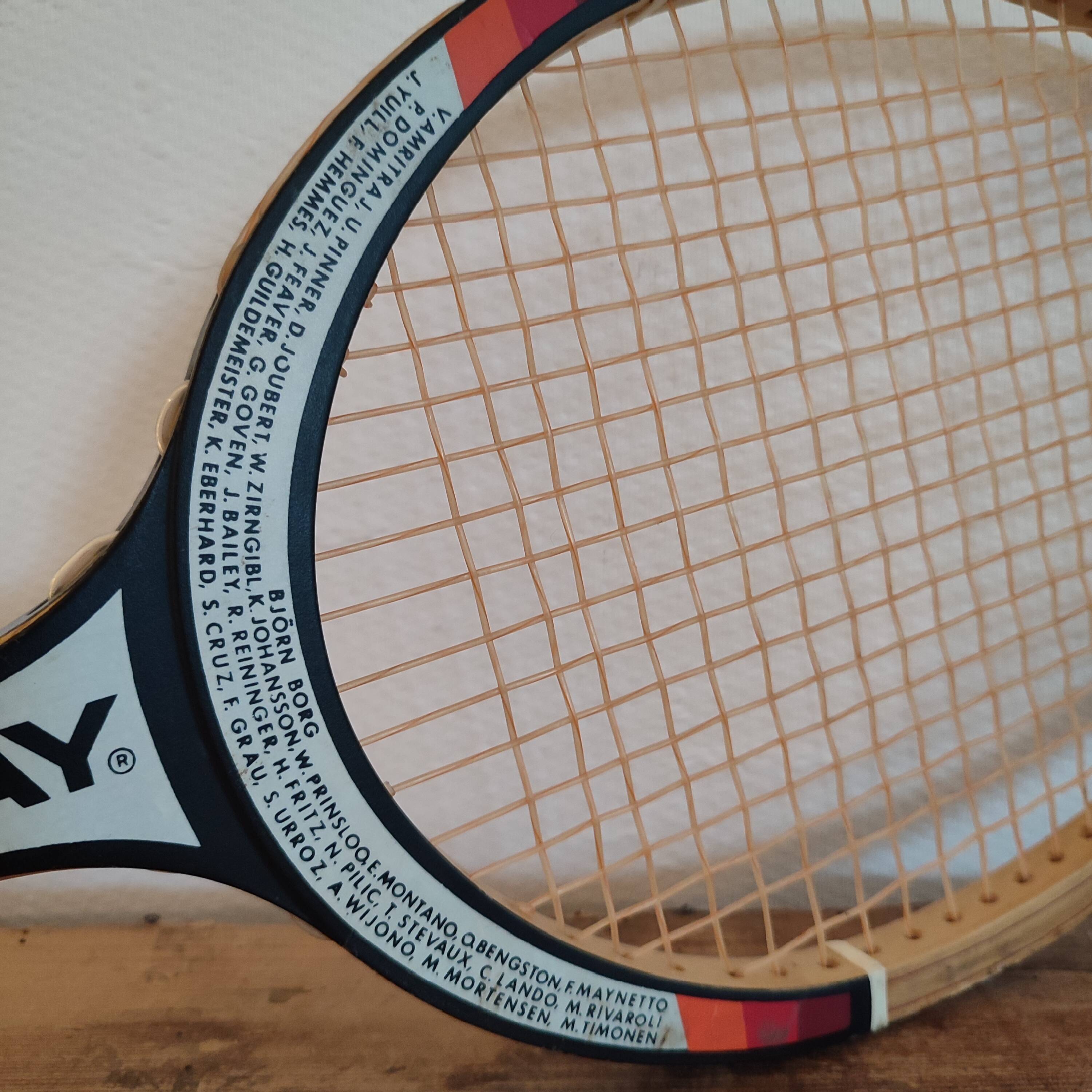 Tennis racket