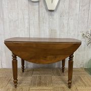Drop-leaf farmhouse table