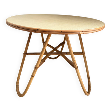 Table d’appoint ronde tripode en rotin vintage