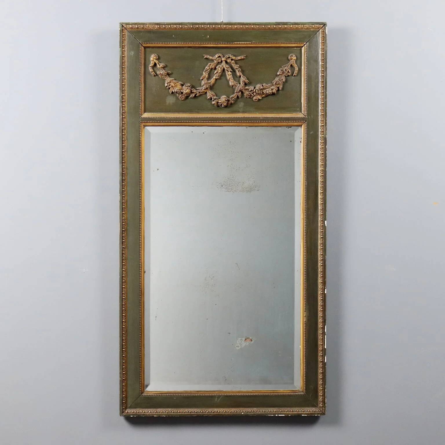 Neoclassical style mirror - Italy early 20th century