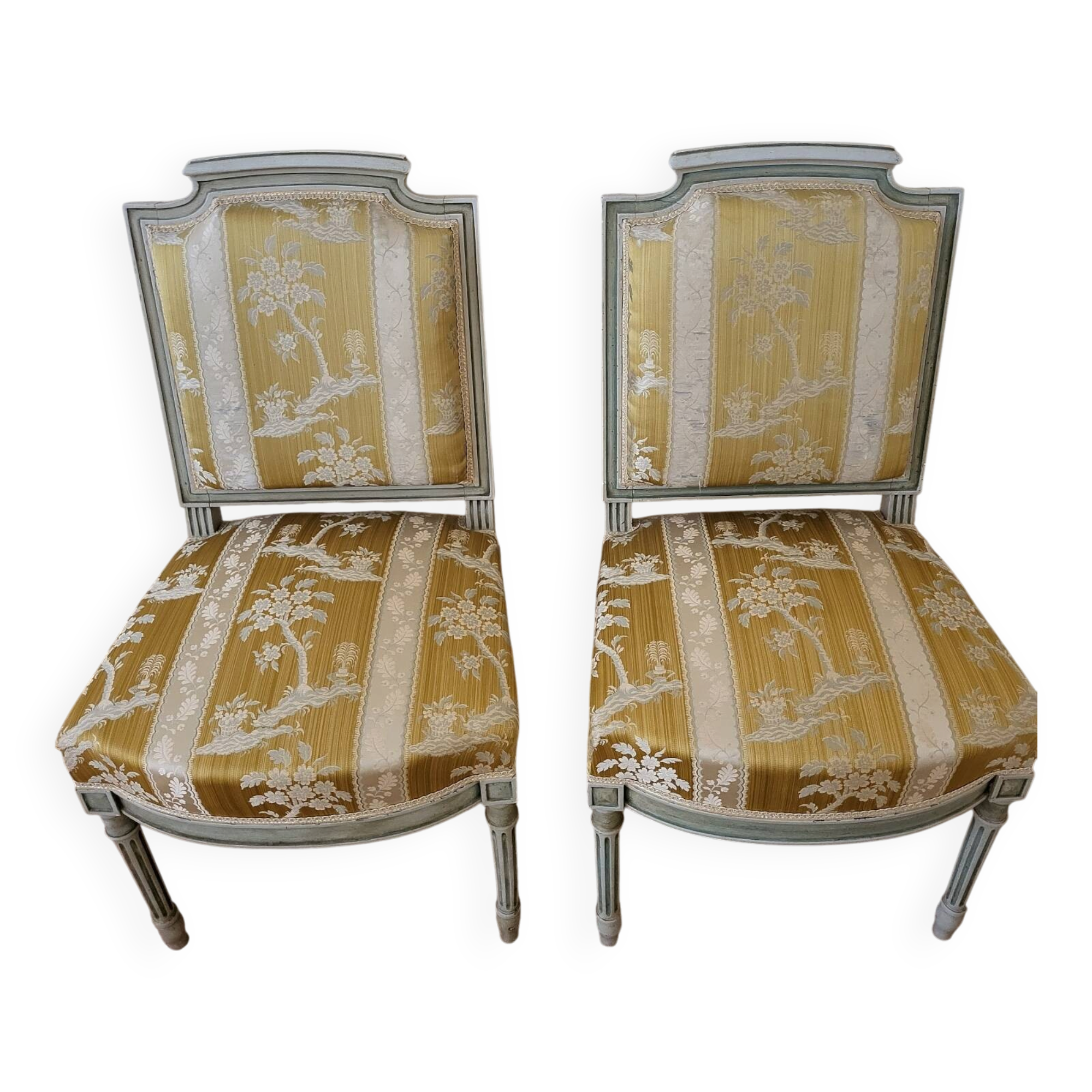 2 chaises style Louis XVI