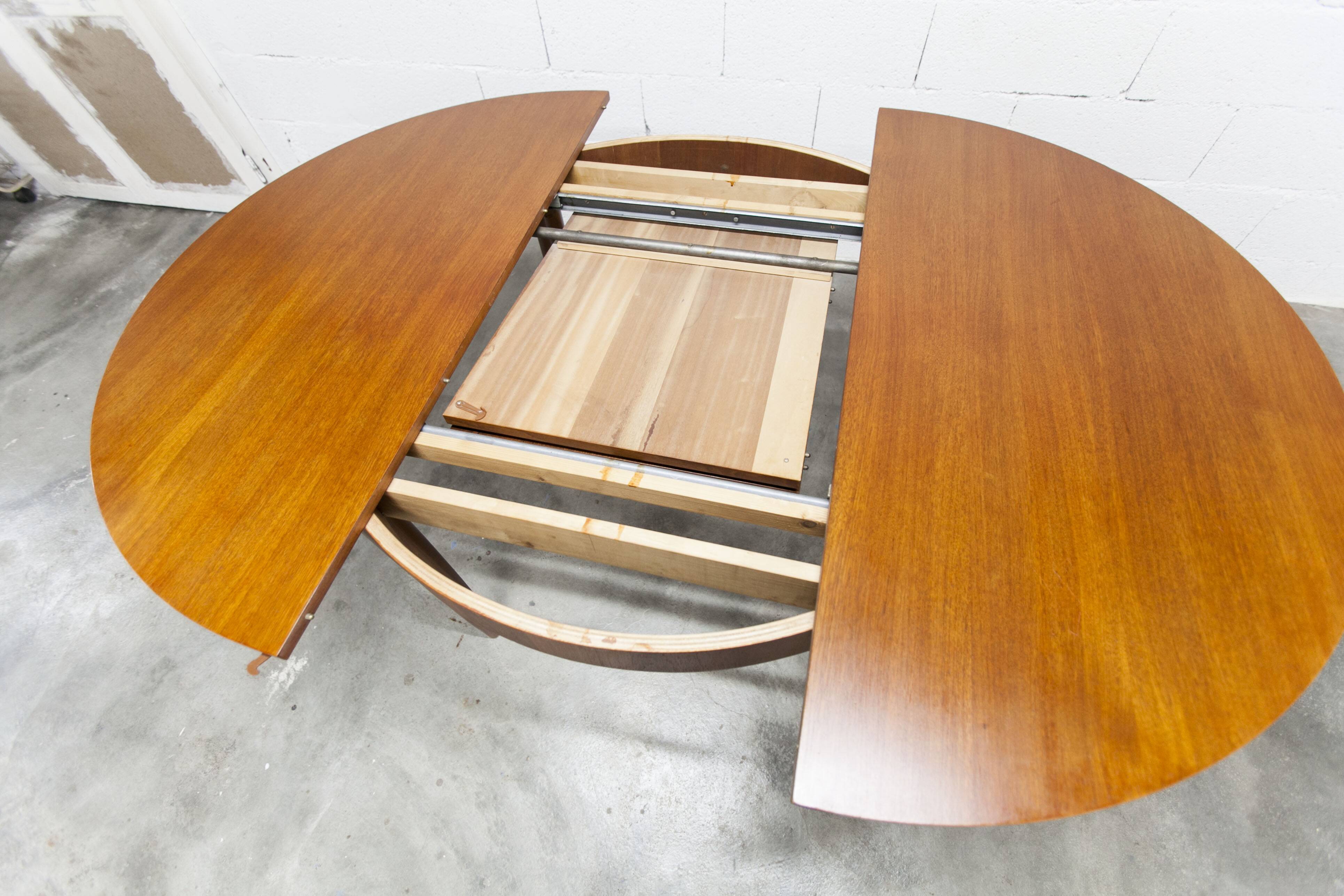 Transformable teak table 1968, impeccable condition