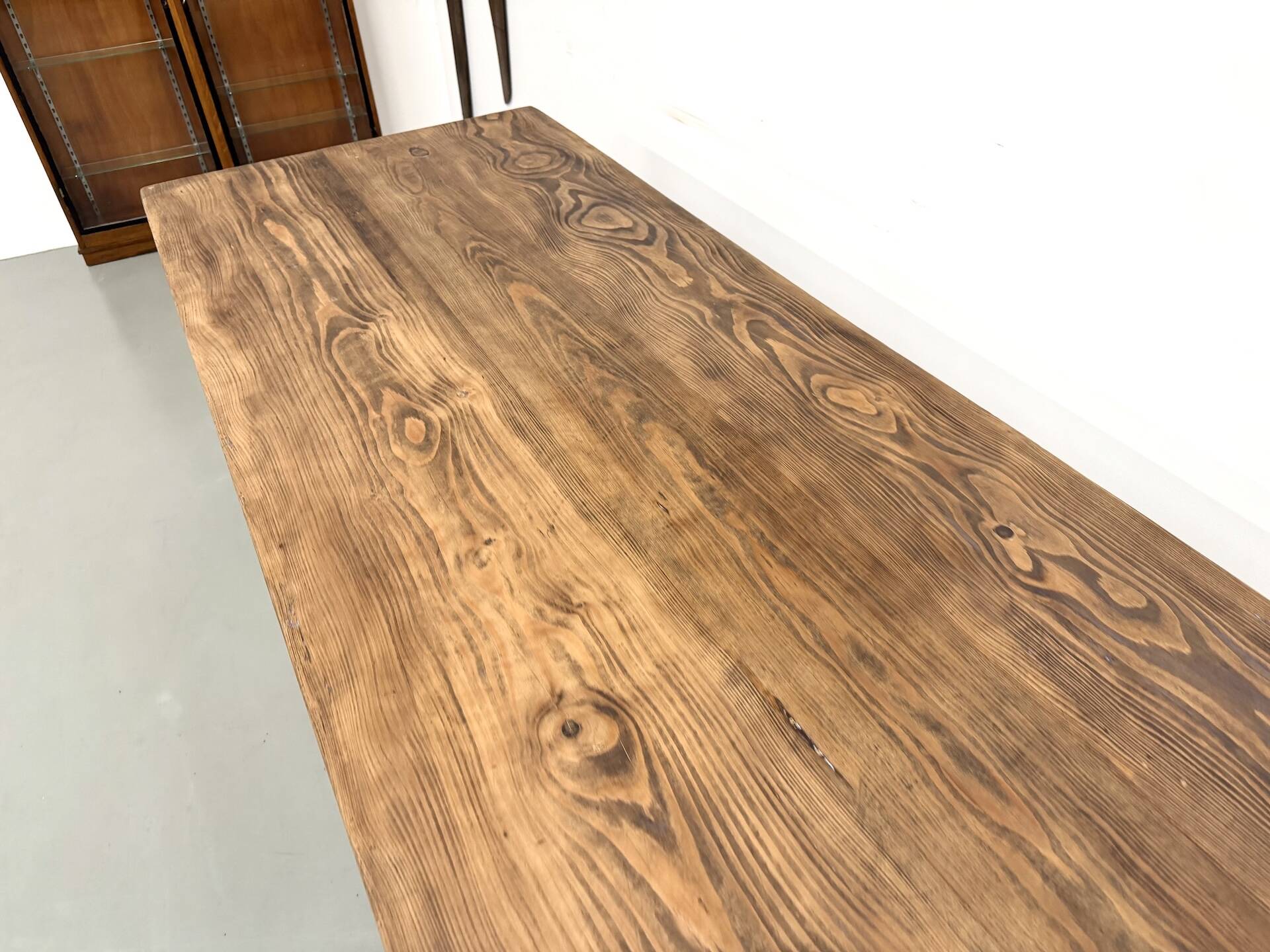 Large XXL Farm Table in Pine – Tapered Legs – L367 cm