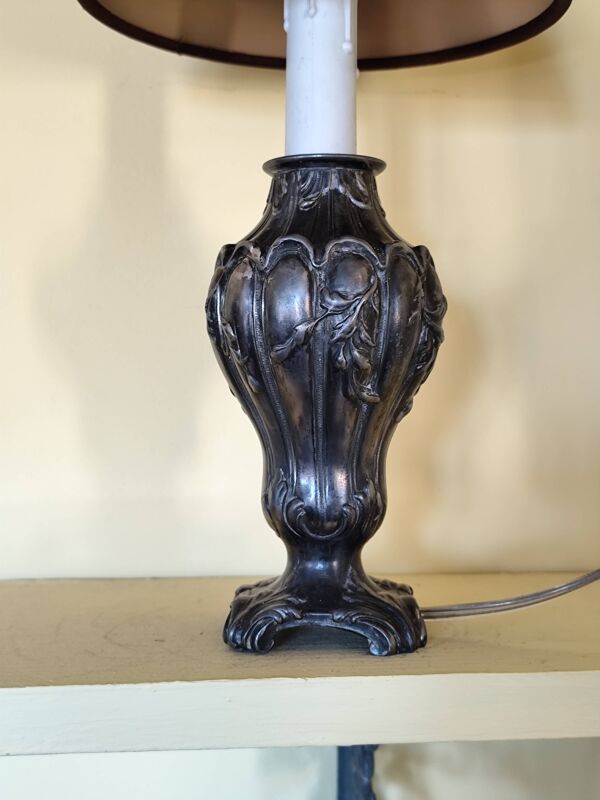 Pied de lampe art nouveau en étain - fausse bougie
