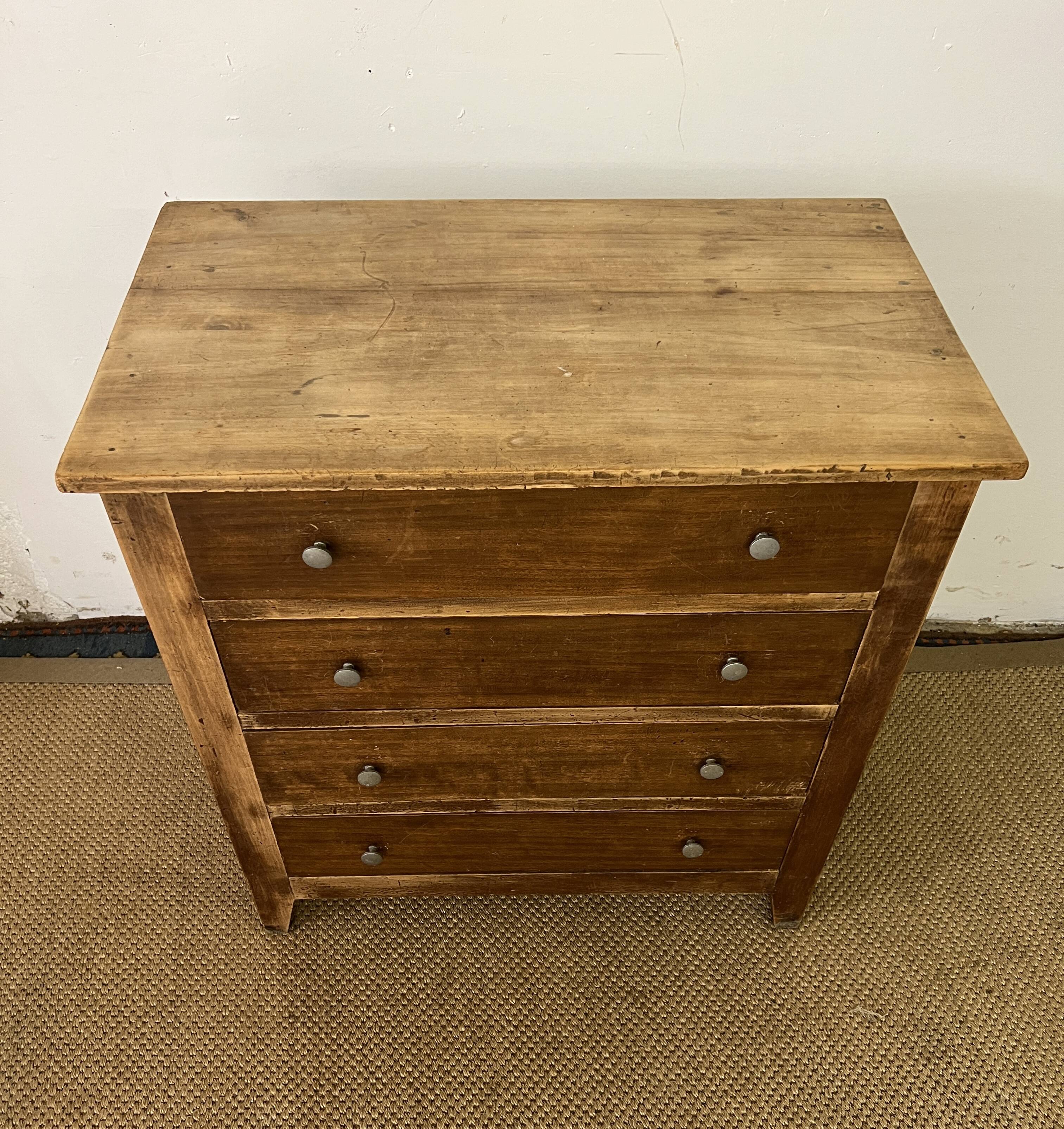 Commode vintage en bois
