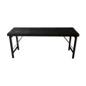Burnt wood finish table / shou-sugi-ban