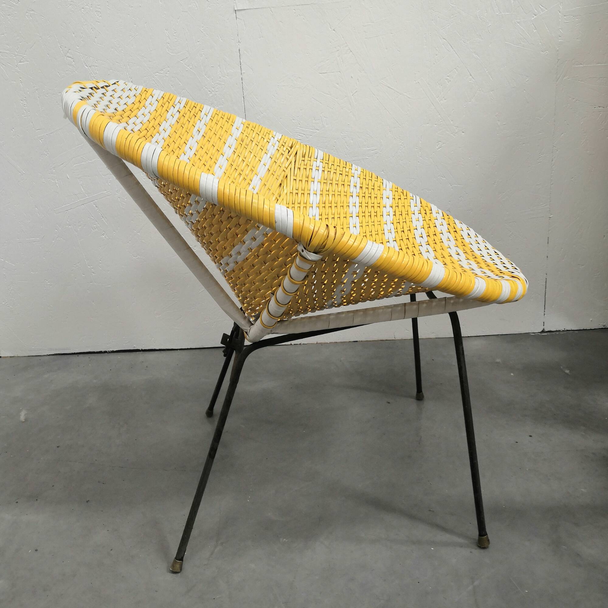 Vintage scoubidou armchair