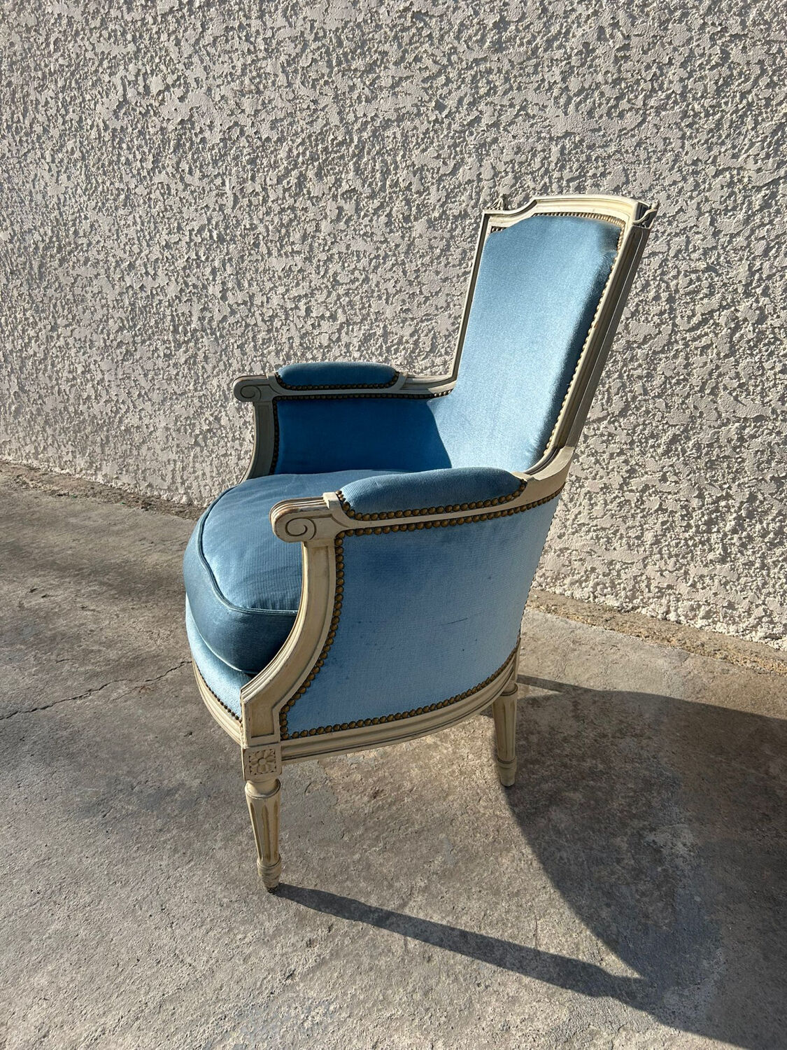 Fauteuil style bergère