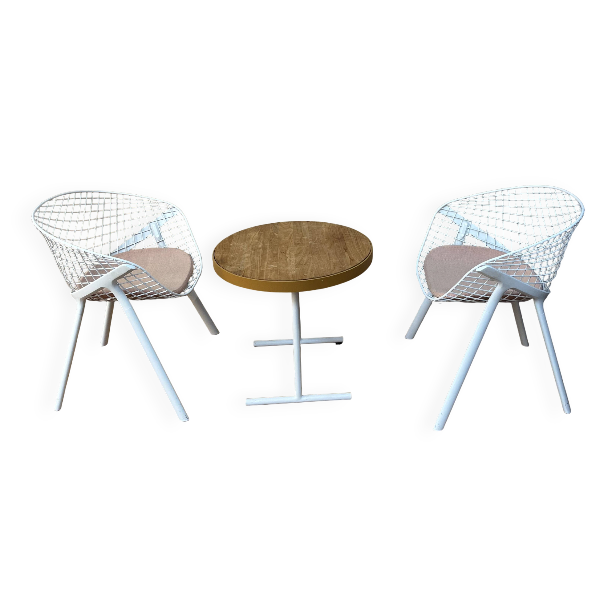 Kobi chair pair by alias + boma side table by kettal