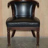 Original Regency office chair in leather and hardwood, style 1815.