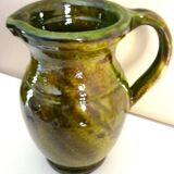 Pitcher vase, thick green glazed terracotta, signature to be identified
