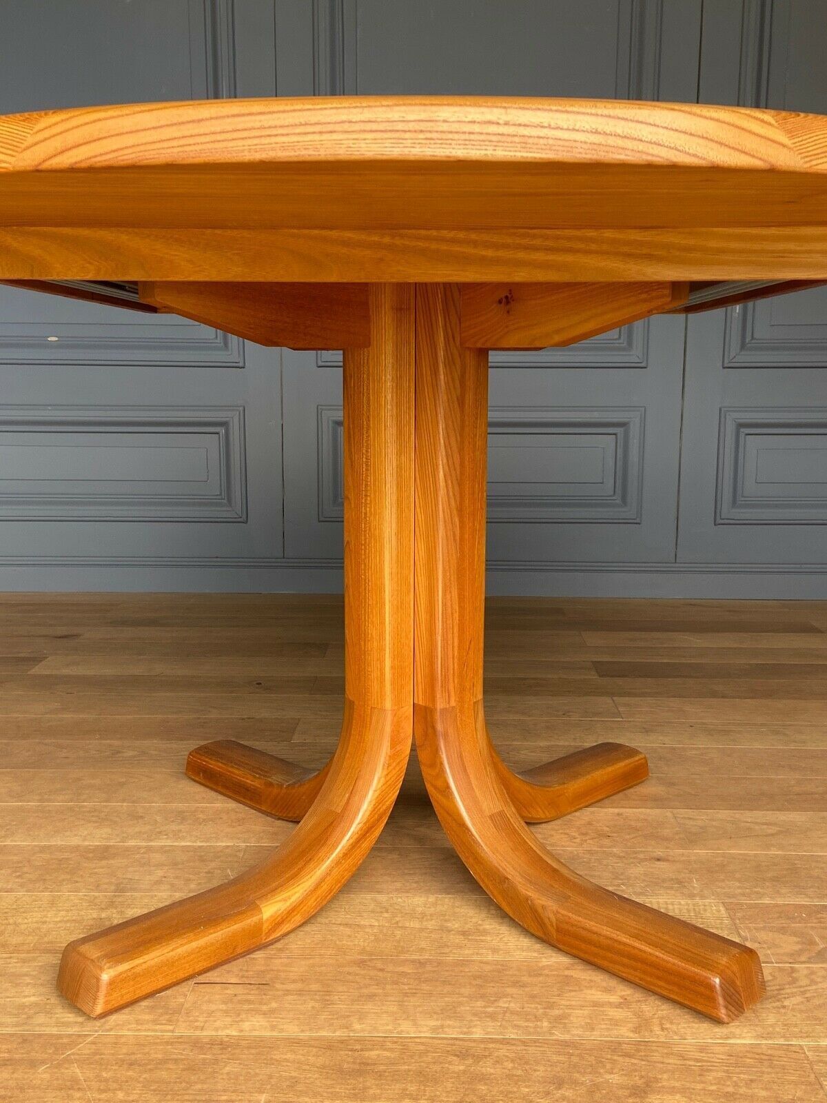 Table de salon XXeme meuble seltz casa hetre