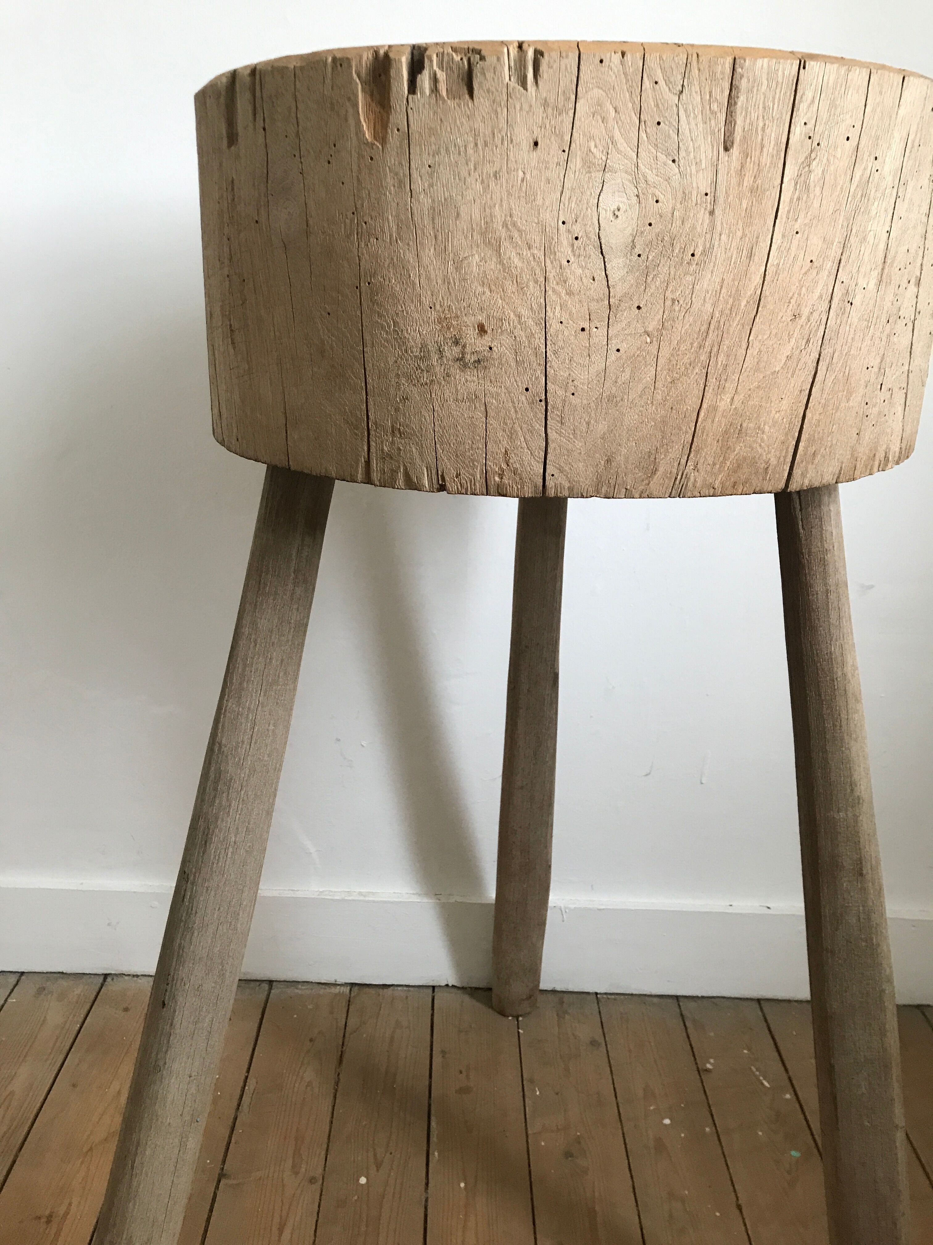 Old log, wooden harness