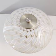 Lampe de table en verre de Murano blanc et laiton, Italie, années 1980
