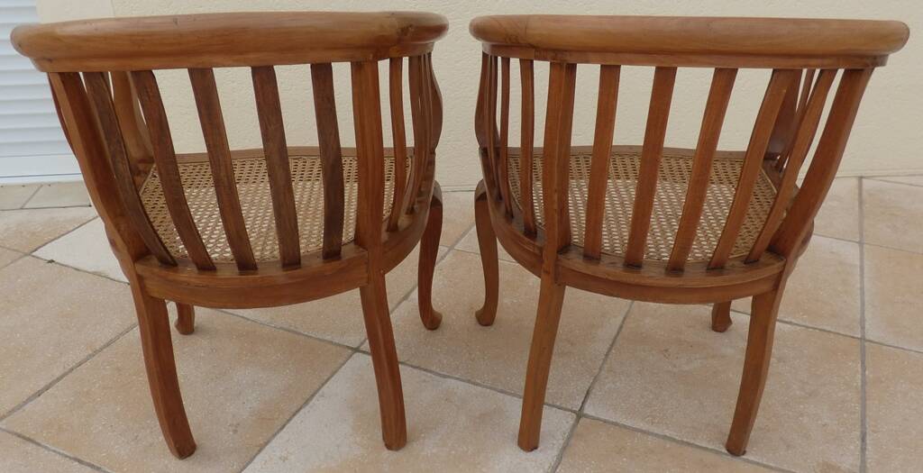 2 Colonial armchairs in natural solid wood with cane seats