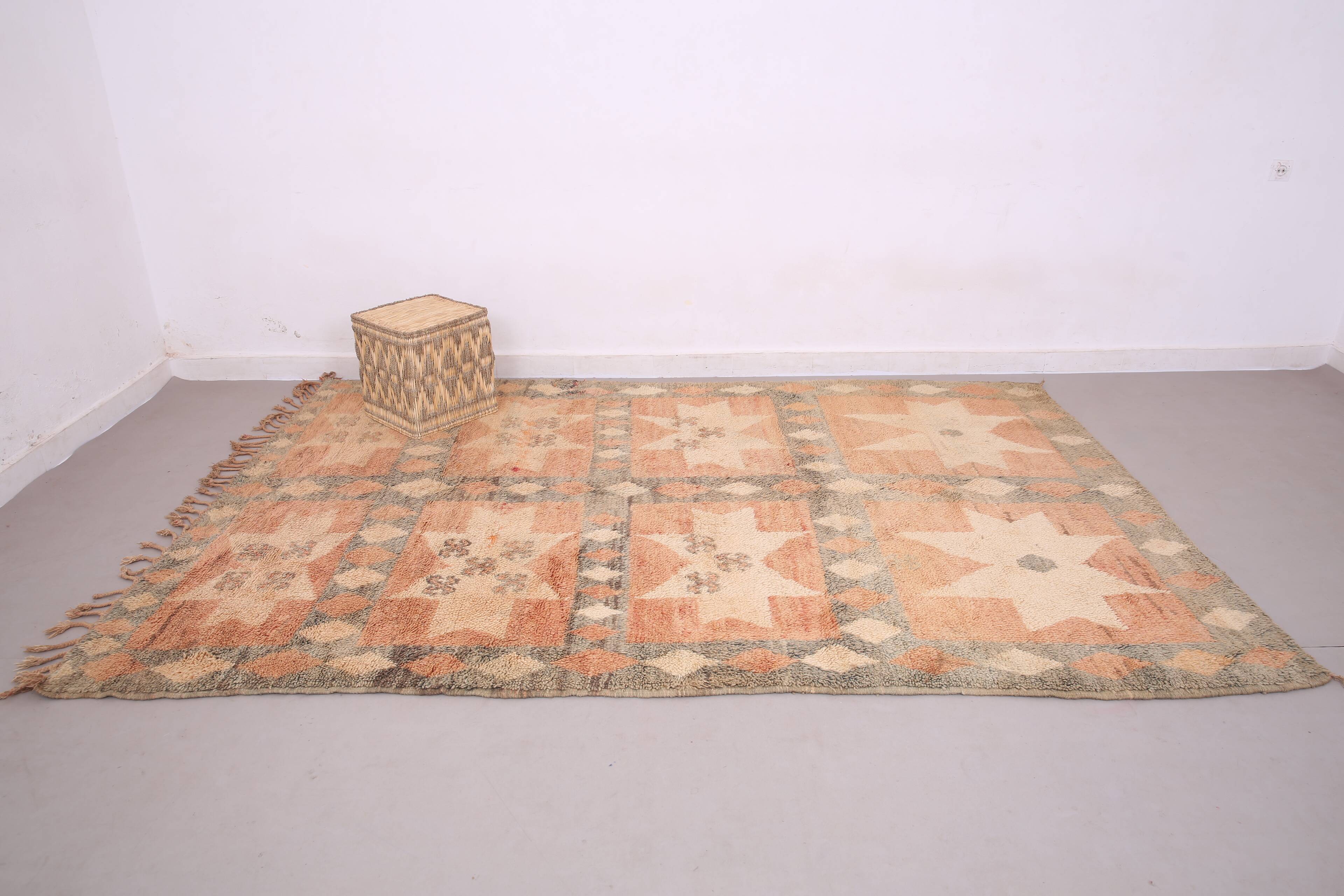 Peach Vintage Moroccan Rug 200 x 298 cm - Berber Wool Rug - Handmade Rug