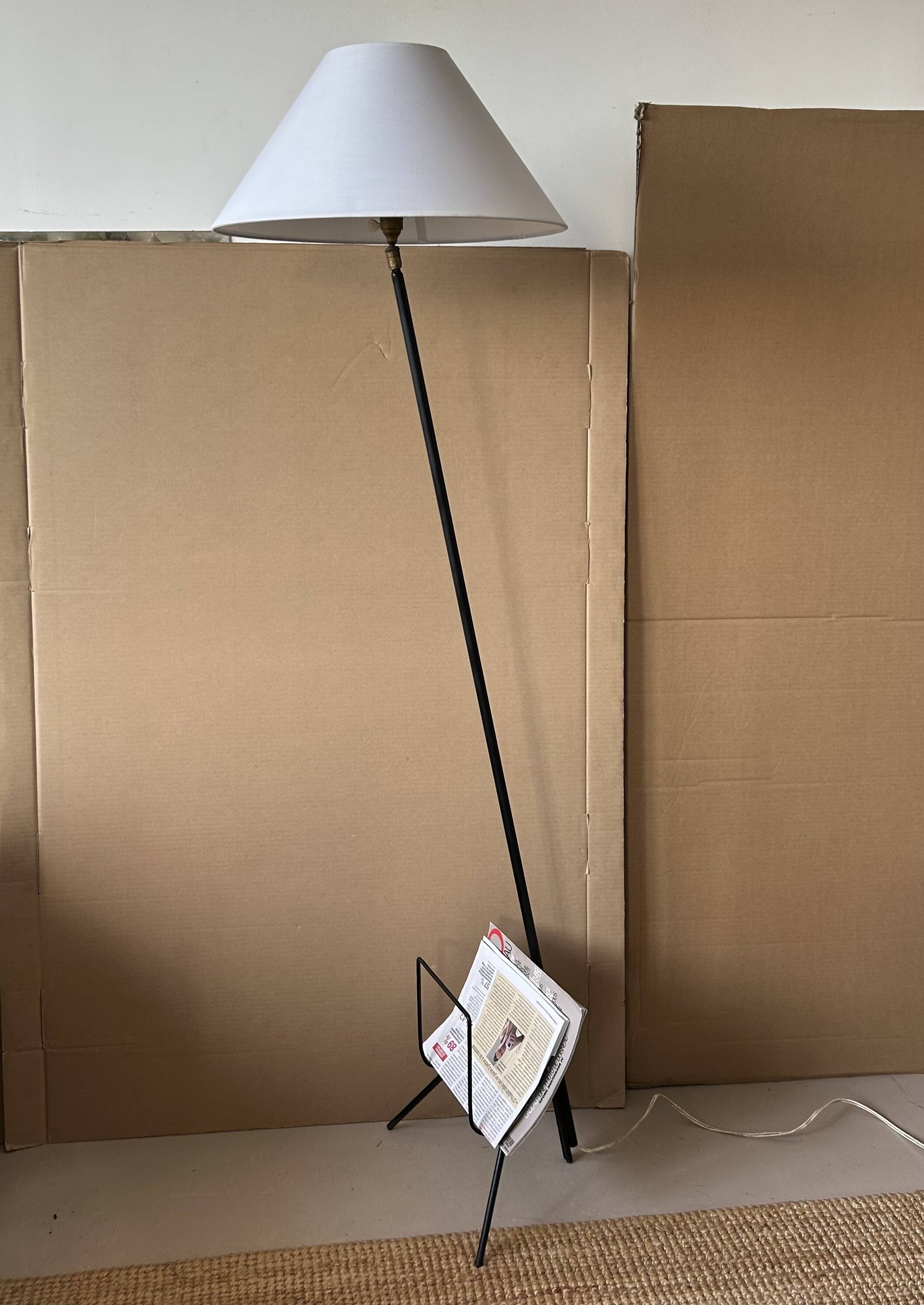 Lampadaire porte-revues années 50