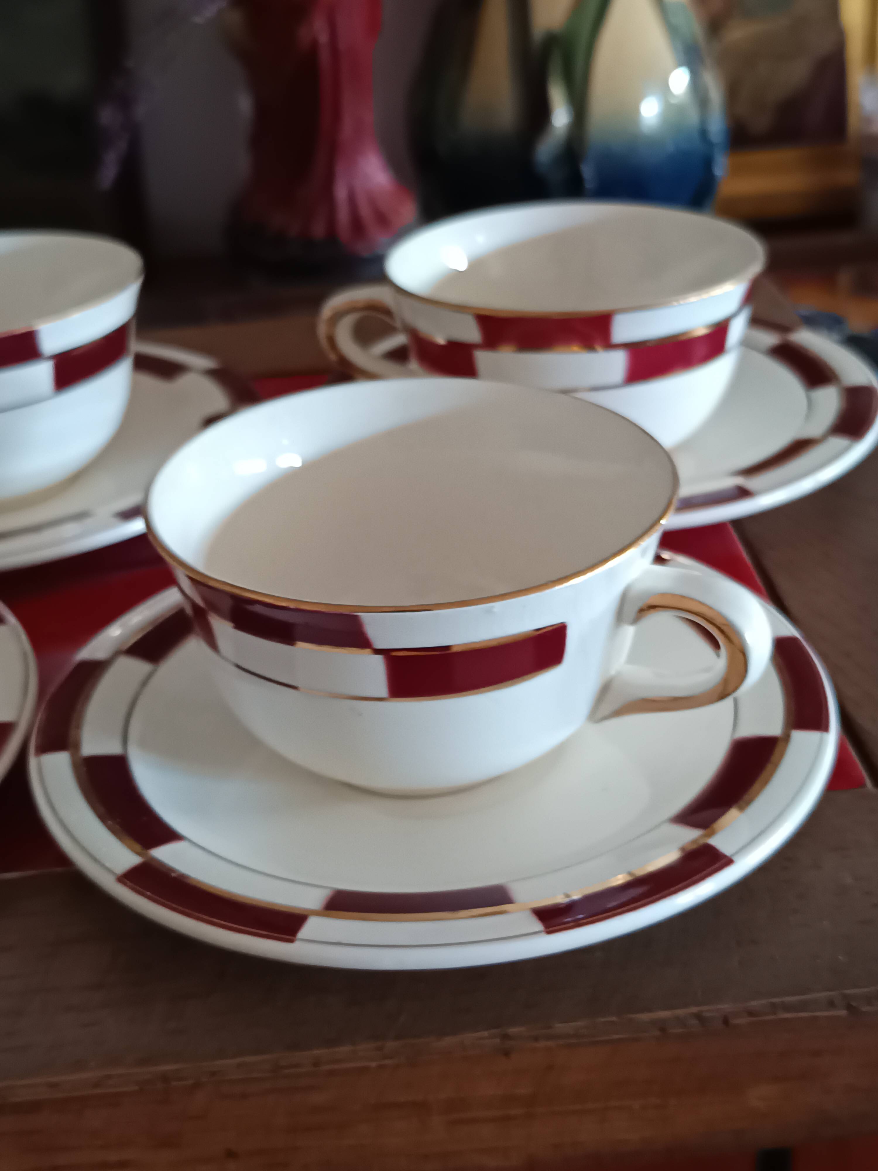 10 vintage coffee cups and 9 saucers, Salins earthenware, 1950