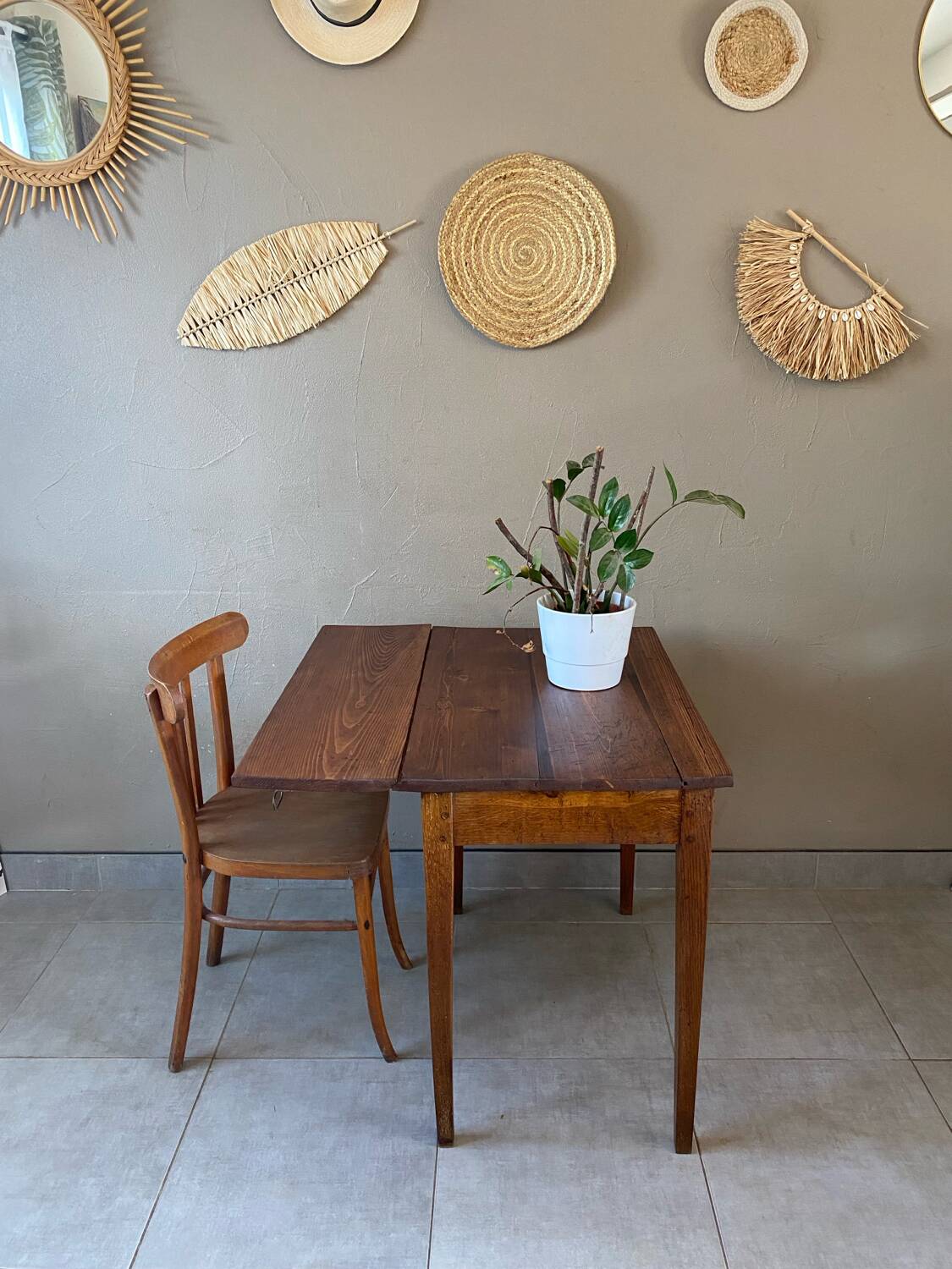 Small vintage kitchen table or desk