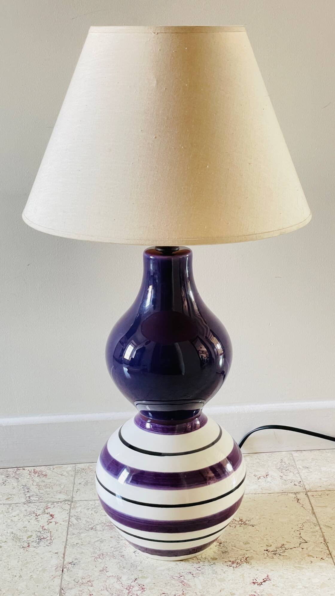 Ceramic lamp by Koralcoa