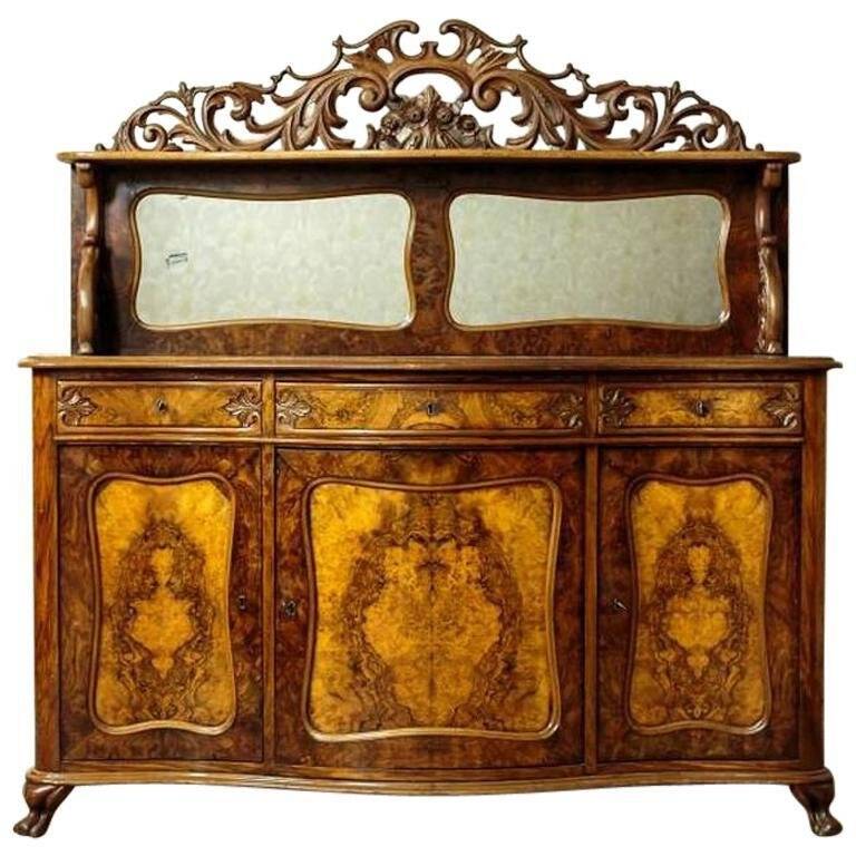 Rococo Revival Sideboard in Walnut and Veneer, 1850