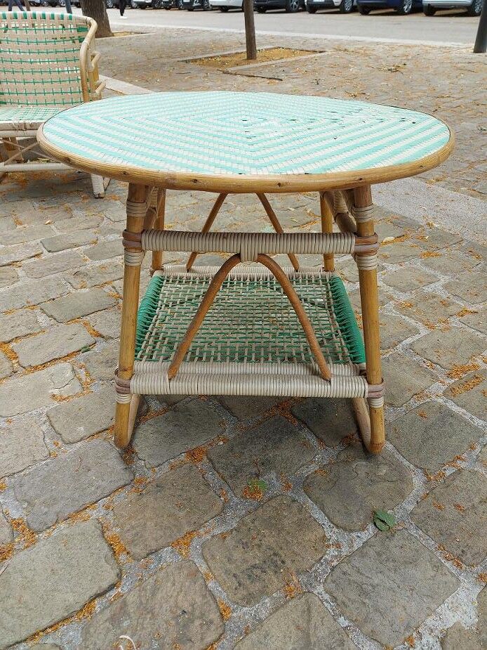 Garden lounge in rattan years 60