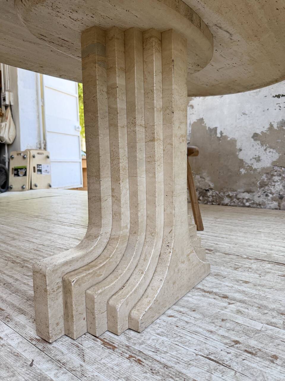 Travertine dining table 1970 Italy Tobia Scarpa