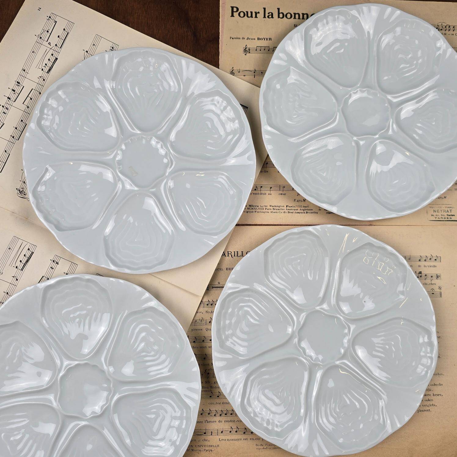 Set of 4 vintage Limoges porcelain oyster plates from France