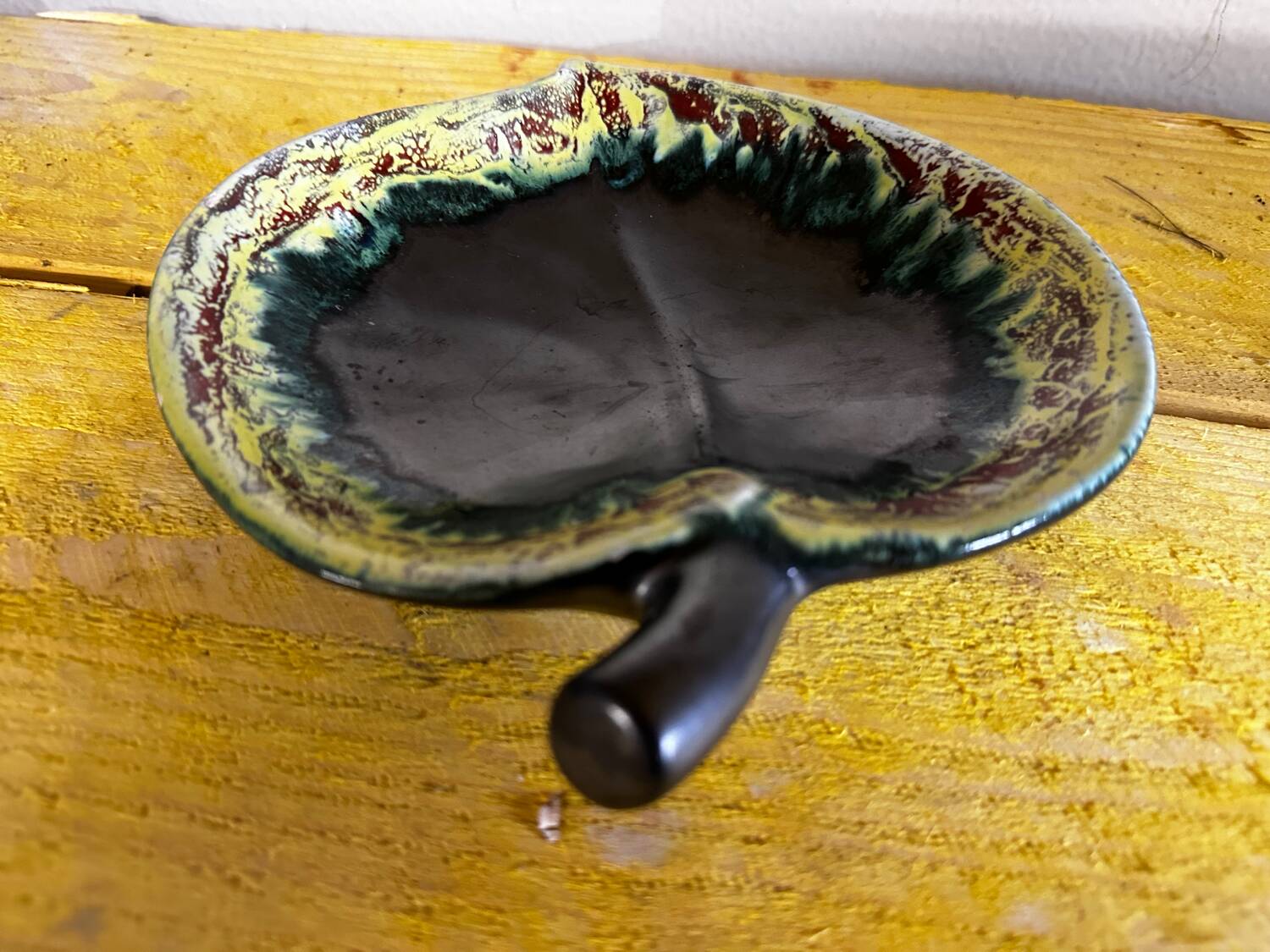 Vintage Ceramic Apple-Shaped Bowl/Trinket Dish