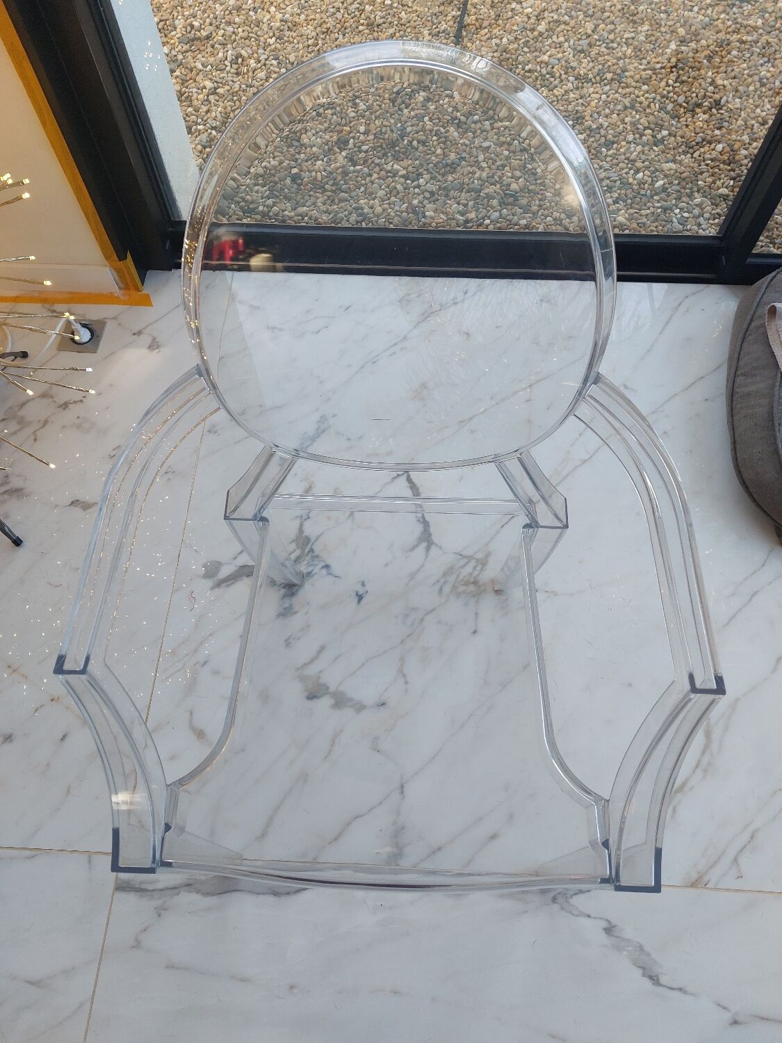 Set of 6 Starck Louis Ghost chairs by Kartell
