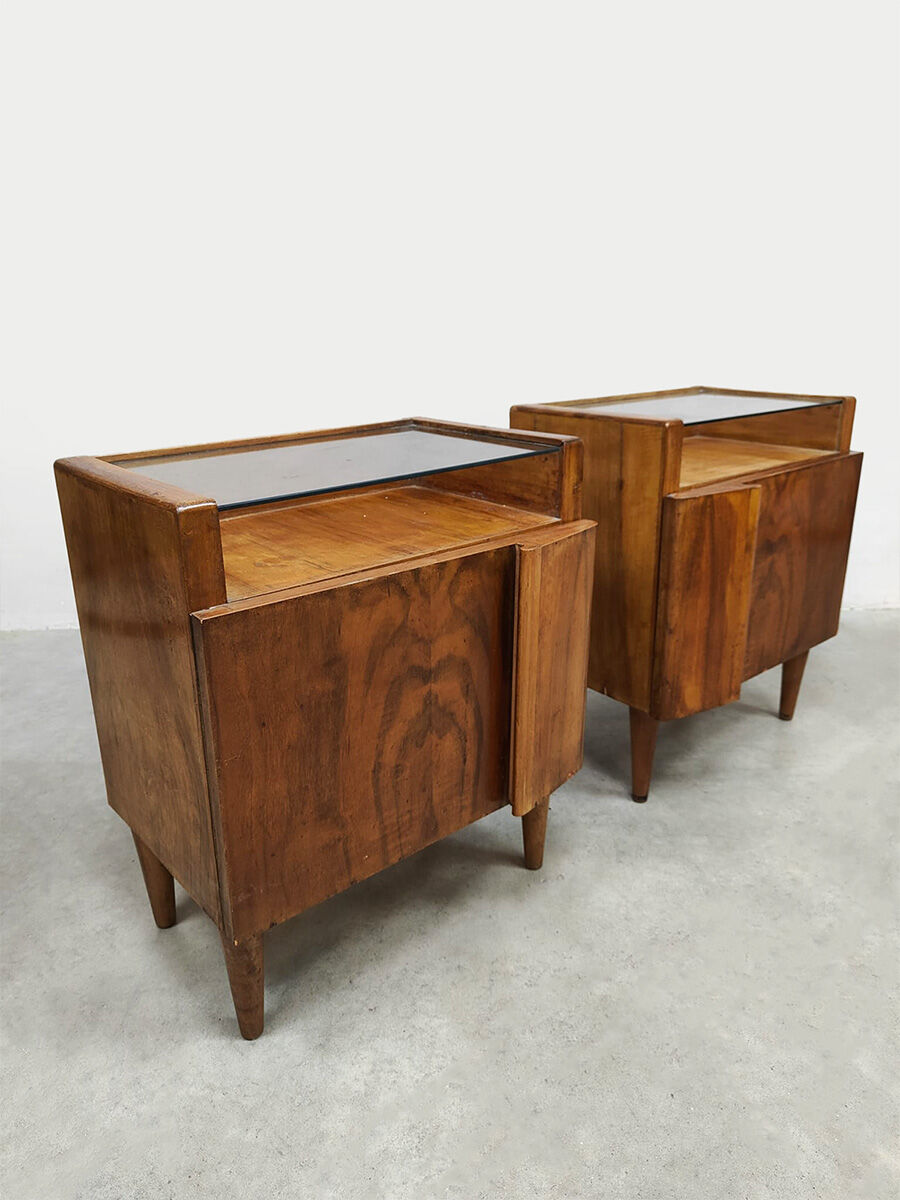Rare Italian vintage design nightstands