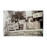 Instantané urbain – Une scène authentique de New York figée en 1959