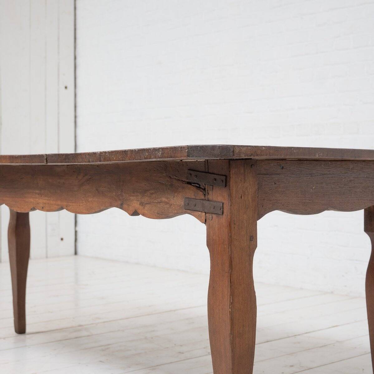 Table en chêne français antique, 1780