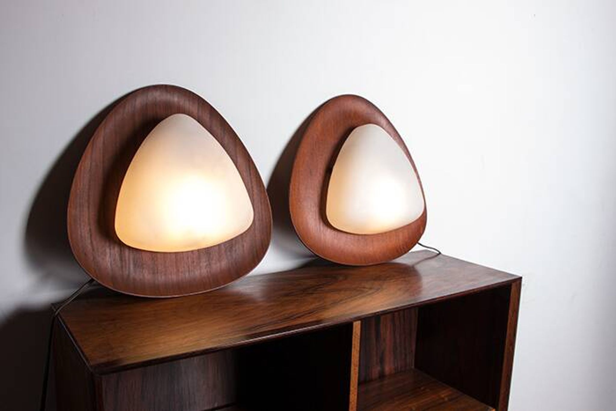 Pair of Italian teak and opaline wall lights by Goffredo Reggiani 1960.