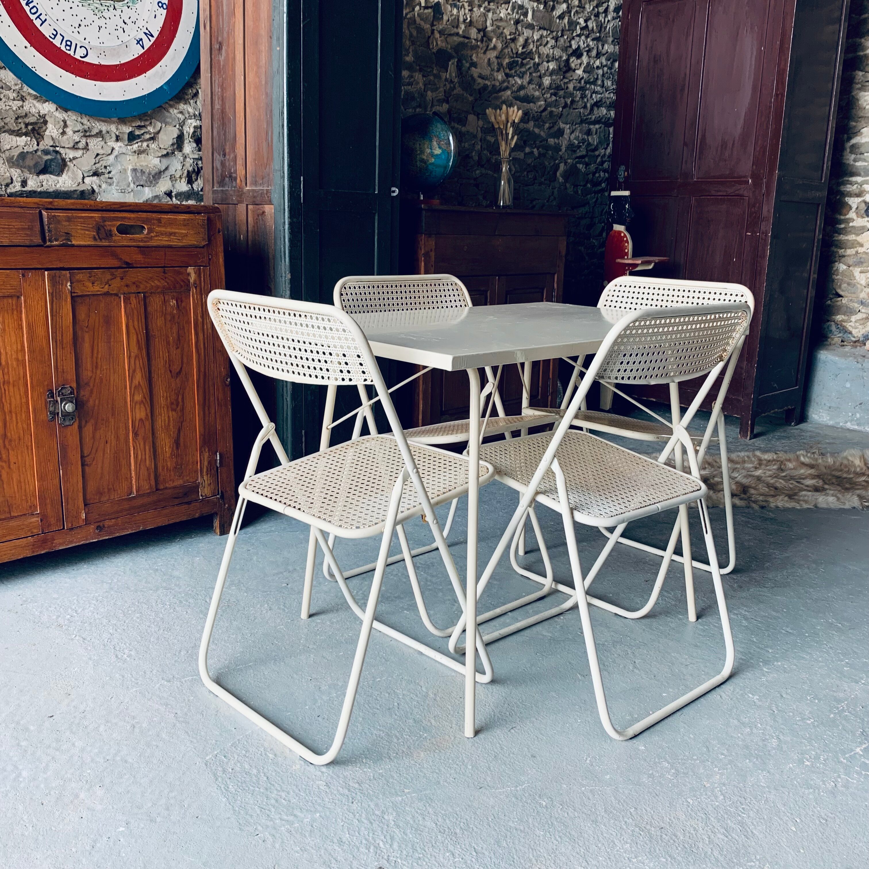 Set folding table and its 4 folding chairs perforated metal cream color - 70s