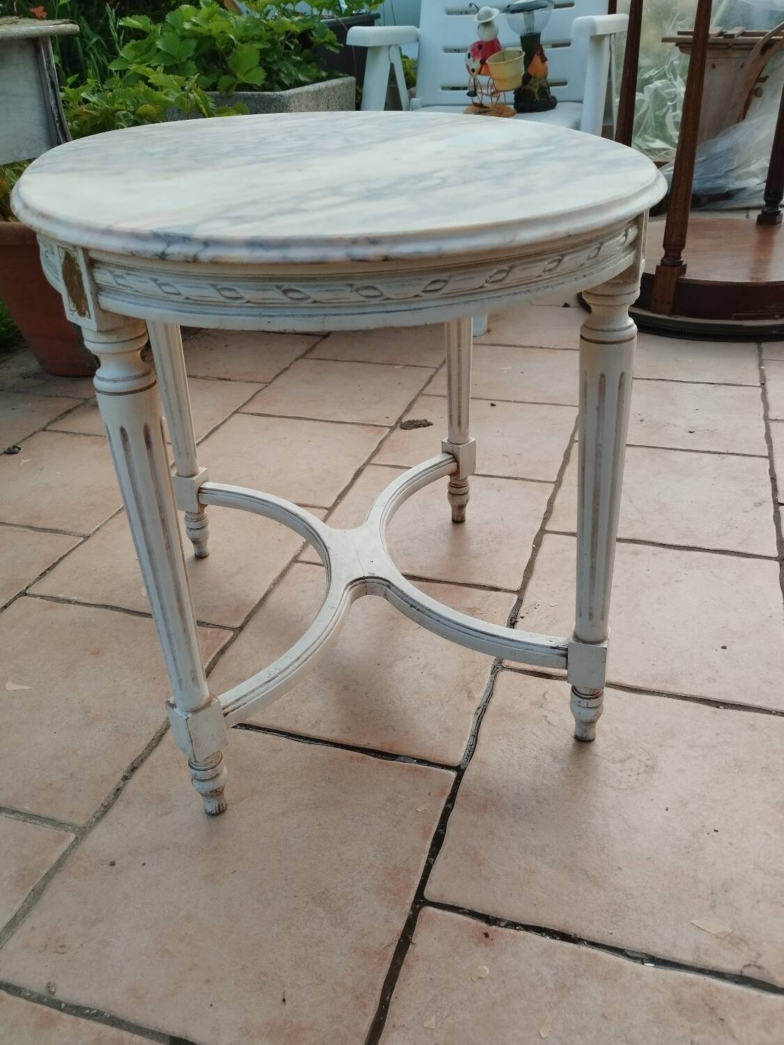 Antique Louis XVI style coffee table with marble top