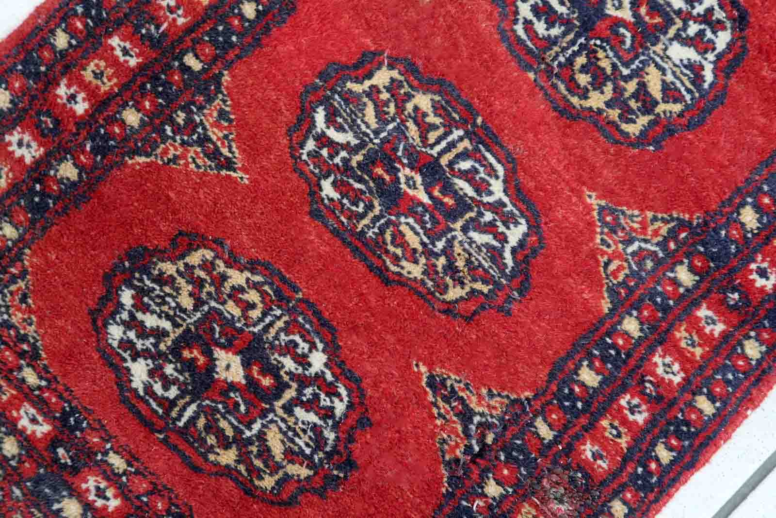 Vintage pakistani carpet lahore handmade 45cm x 86cm) 1970s